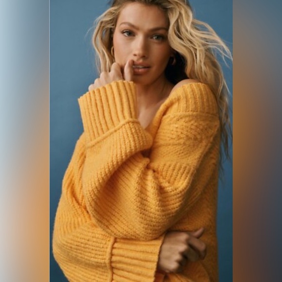 Anthropologie Maeve “Tilly” sweater. Size XL. Mandarin orange color. Very GUC - Picture 3 of 7